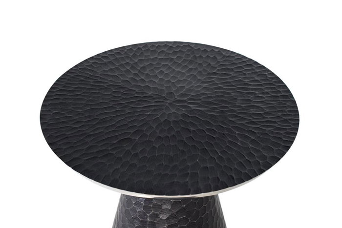 GINER Y COLOMER - Table de Centre Ronde en Aluminium, Finition Gris Foncé avec Effet Martelé et Chant Argenté